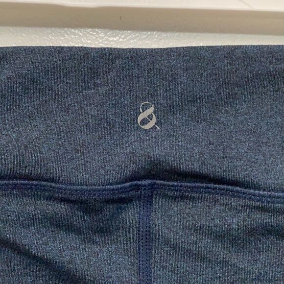 Lou & Grey Capri Leggings Gray size XS - Picture 5 of 8